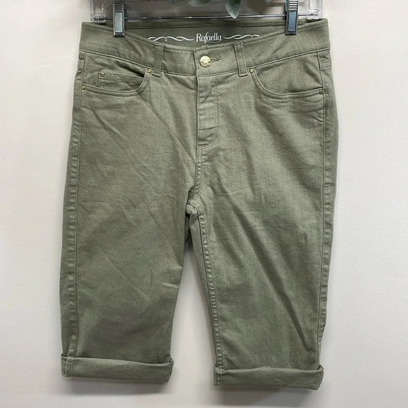 NWOT Rafaella Weekend Denim Skimmer Lift Comfort Bermuda Shorts Green 6 - Picture 1 of 12